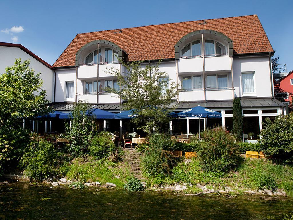 Hotel Kreuz Gaestehaus Und Lauchertbar Mit Terrasse Gammertingen Exteriör bild
